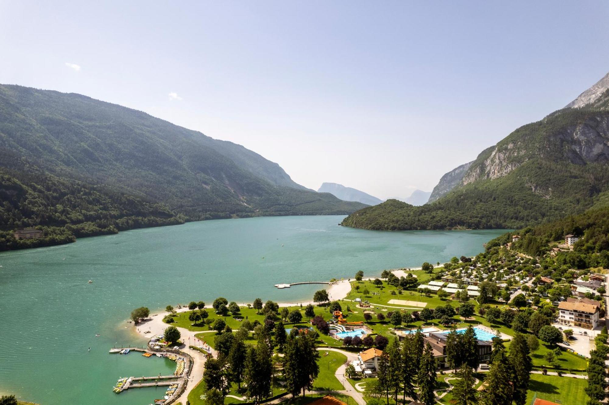 Lido Green&Slow Life Hotel Molveno Buitenkant foto