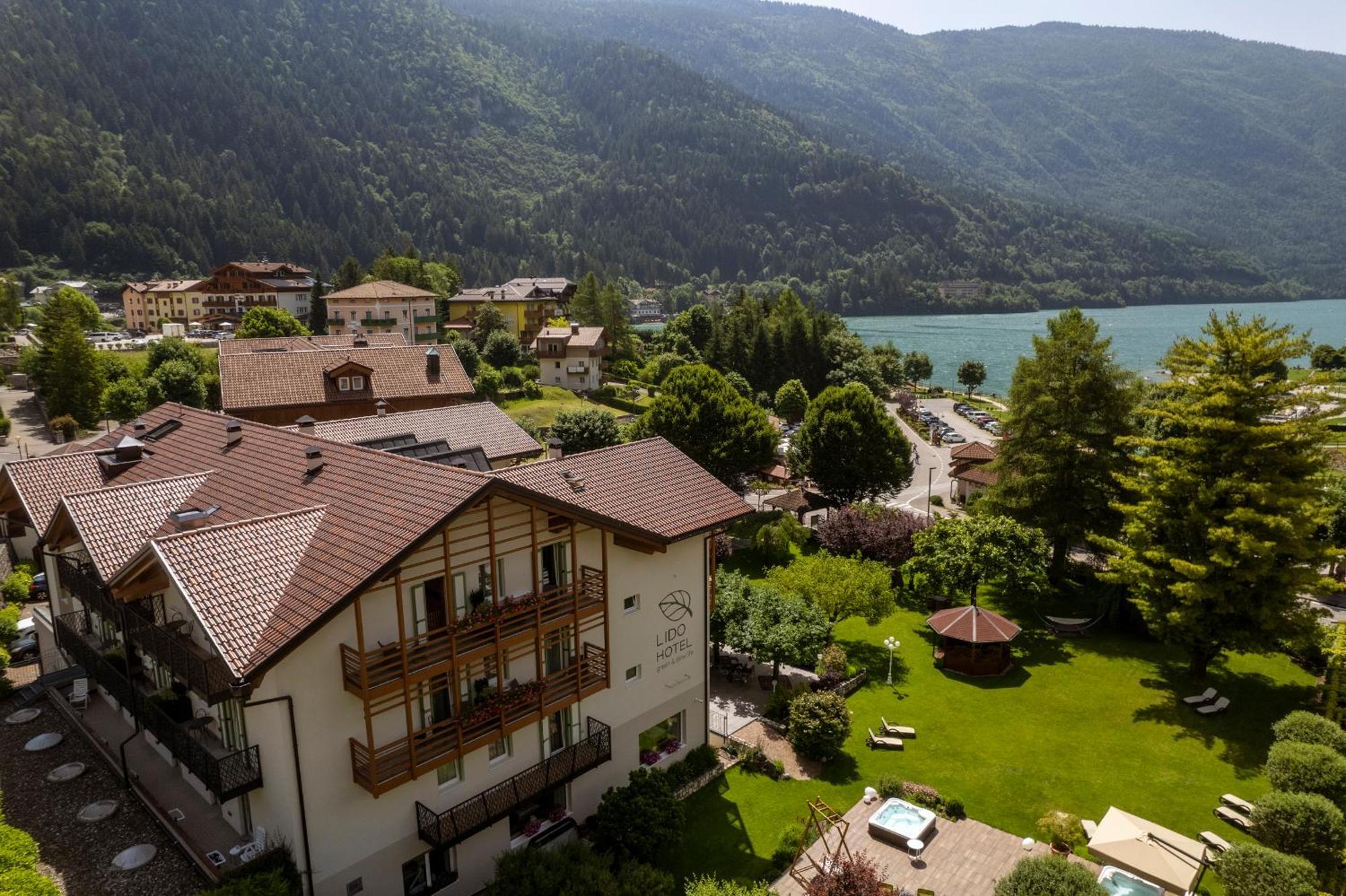 Lido Green&Slow Life Hotel Molveno Buitenkant foto